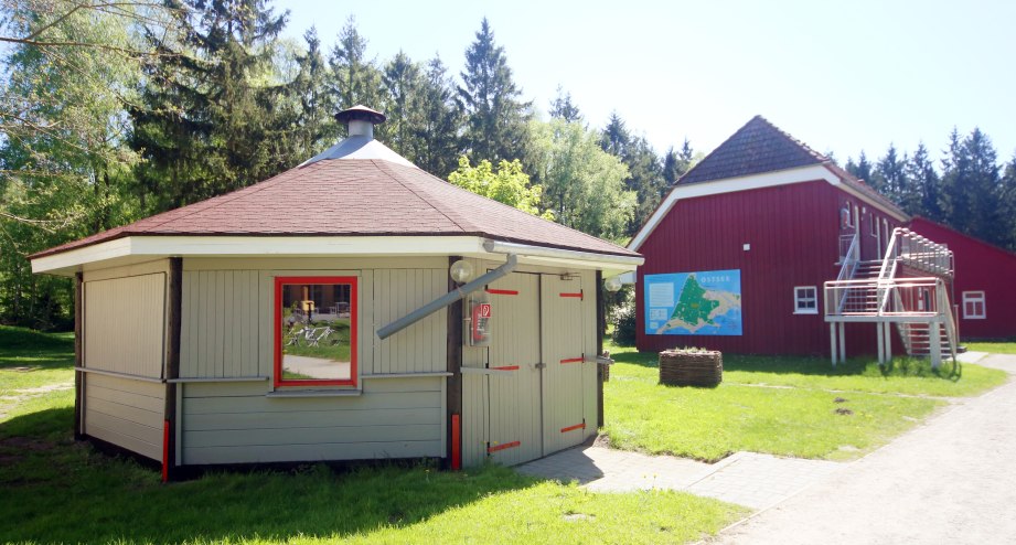 born_grillhuette_haus, © djh-mv