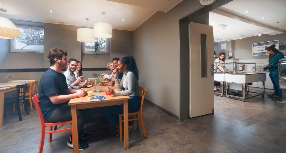 &copy; a&o hostels Marketing GmbH