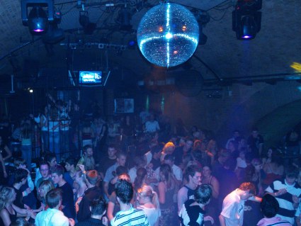 Sch&uuml;lerdisco Dlight, &copy; Alexander M&uuml;ller