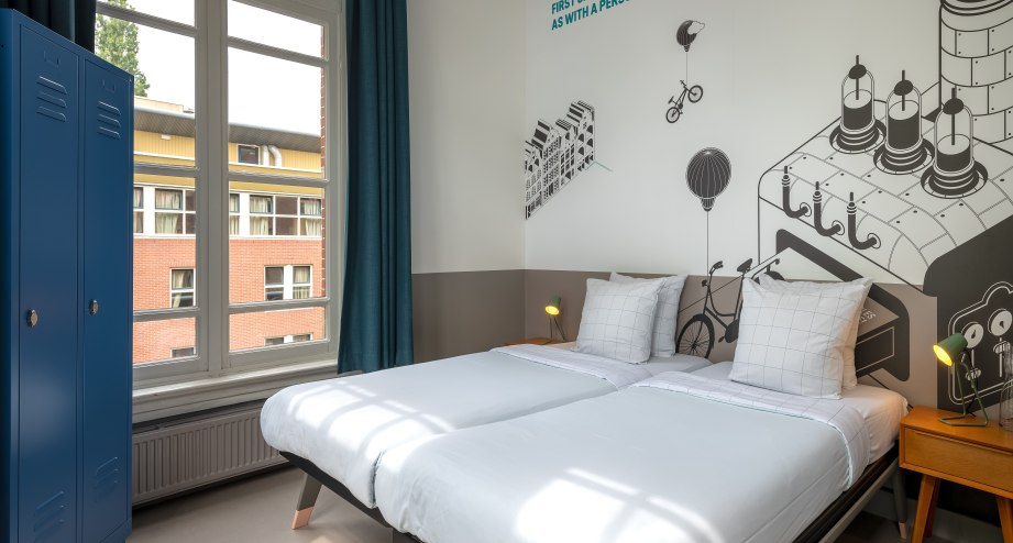 Beispielbild Zweibettzimmer, © Stayokay, Taco van der Werf