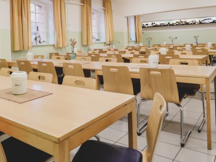 jh_burgStargard_Speisesaal_2, © djh-mv
