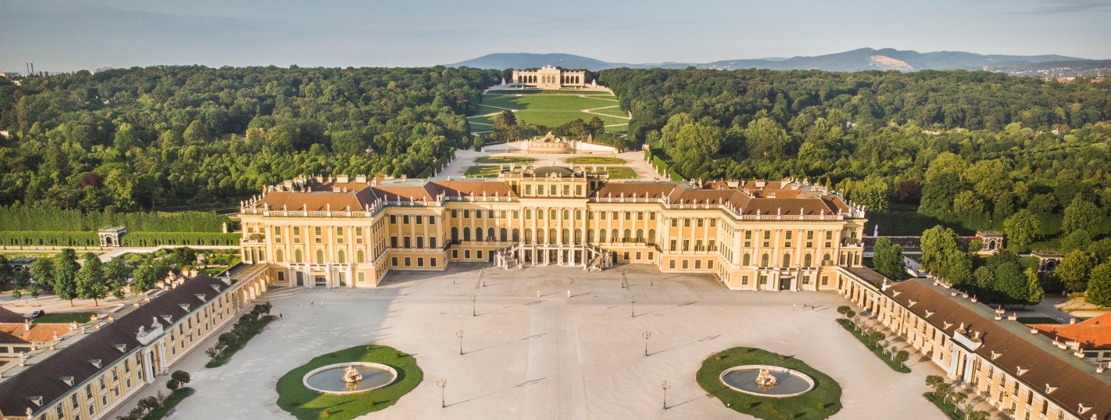 Sehenswürdigkeiten Wien HeroImage Schönbrunn Schloss, © Schloß Schönbrunn Kultur- und Betriebsges.m.b.H. - Severin Wurnig