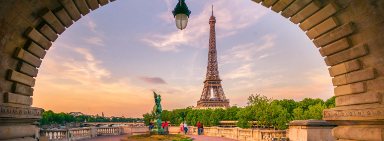 Paris Sehenswürdigkeiten Blogliste, © Gettyimages Chalermkiat Seedokmai