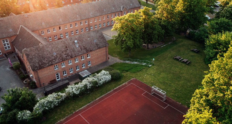 DJH-Wismar_Luftbildaufnahme3.jpg, &copy; djh-mv