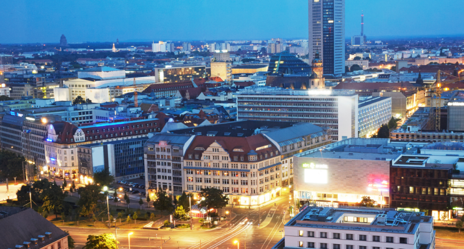 Leipzig bei Nacht, © GettyImages, Allan Baxter