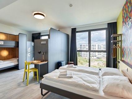 Beispielbild 6-Bett-Zimmer, &copy; MEININGER Shared Services GmbH