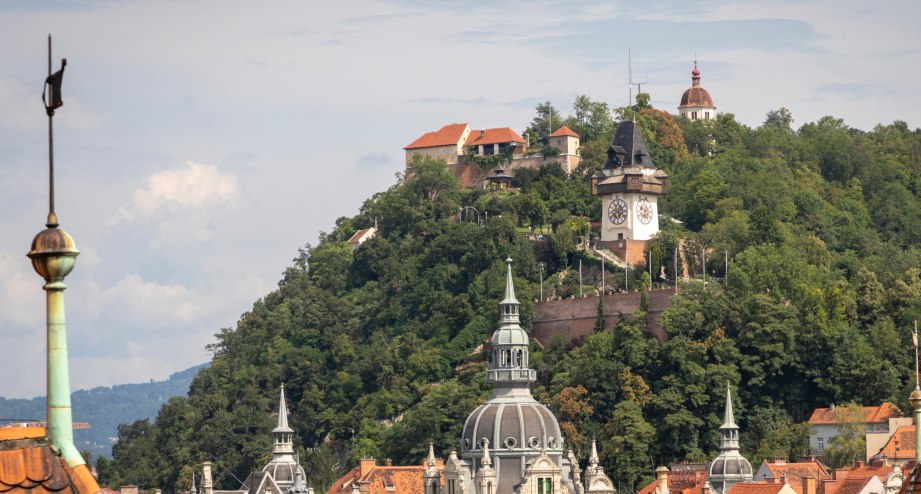 Schlossberg in Graz - BAHNHIT.DE, © getty, Foto: HELMUT LUNGHAMMER