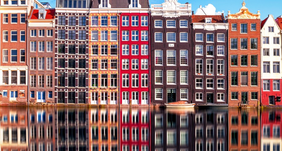 Amsterdam-Grachten-Giebelhäuser-GettyImages-George Pachantouris.jpg, © GettyImages-George Pachantouris