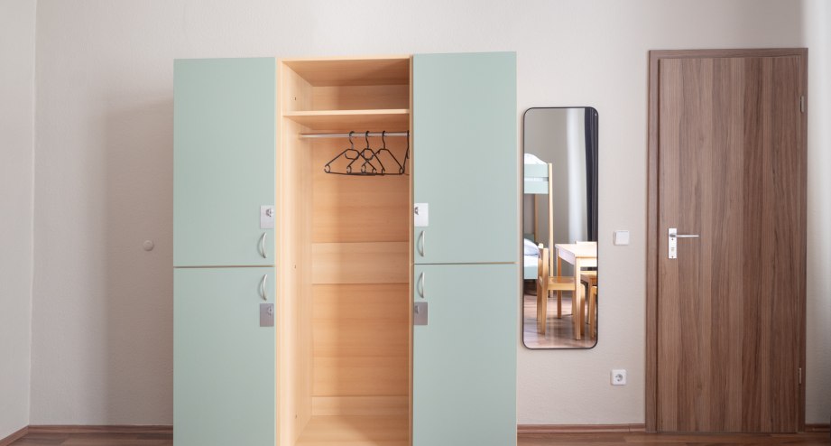 4 Bed Dorm (2).jpg, &copy; Luiza Puiu