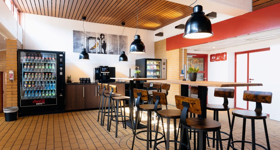 Cafe, &copy; DJH Berlin  - Am Wannsee