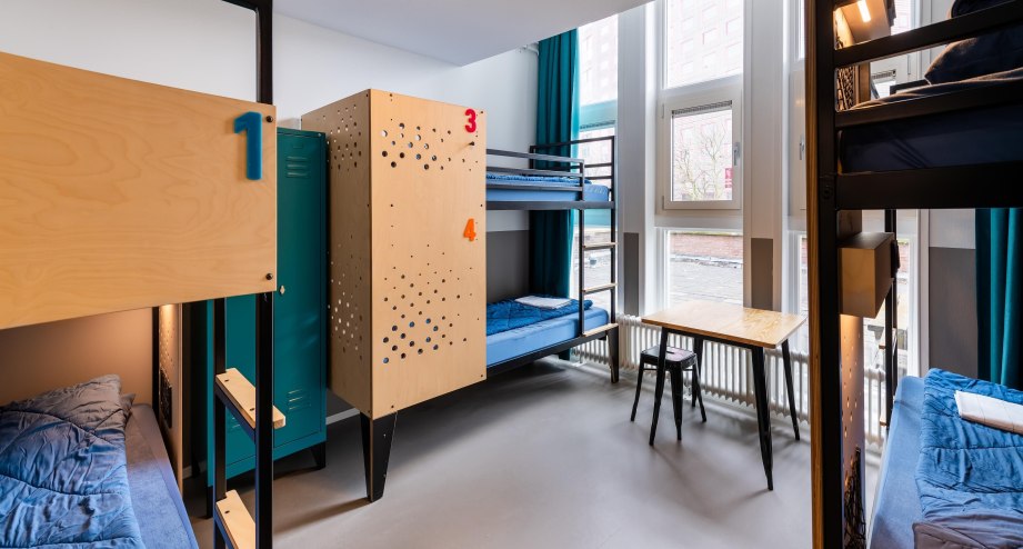 Mehrbettzimmer, &copy; Stayokay, Taco van der Werf