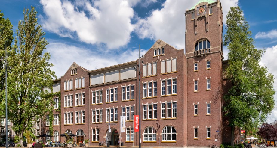 Au&szlig;enansicht Amsterdam Oost, &copy; Stayokay, Taco van der Werf