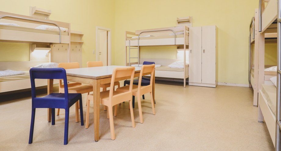 jh_burgStargard_8-Bettzimmer, © djh-mv