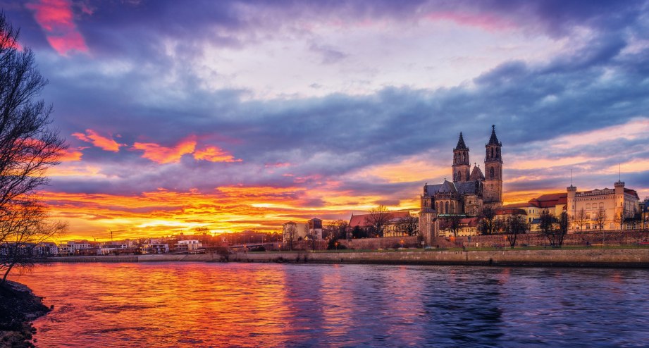 Blick auf den Dom von Magdeburg - BAHNHIT.DE, © getty, Foto: Juergen Sack