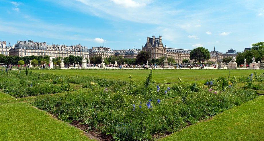 Jarden des Tuileries_mit Louvre, © ballycroy