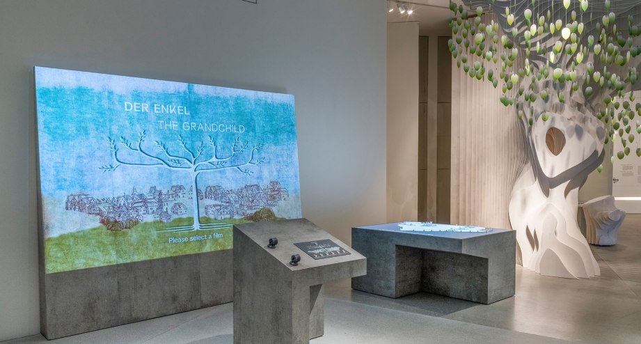 Blick in den Epochenraum „Aschkenas“, © Jüdisches Museum Berlin, Foto: Roman März