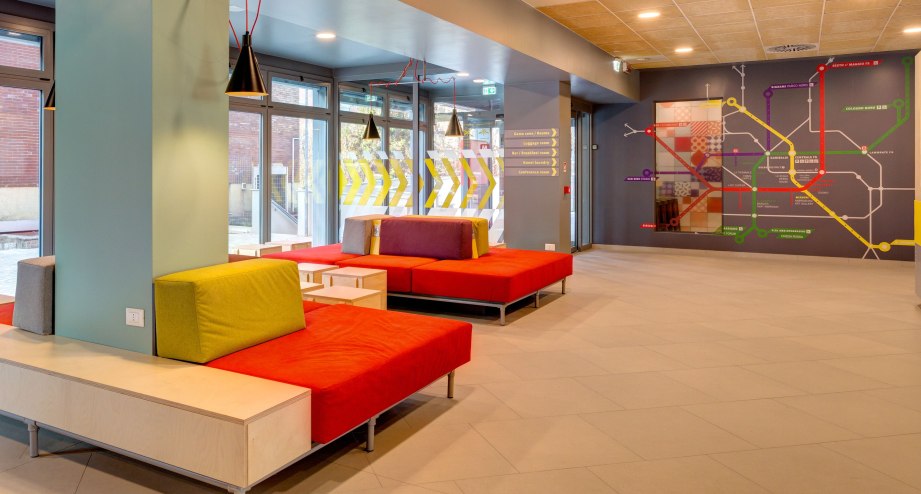 meininger-milano-garibaldi-lobby-3-wsc1308-web_46495080154_o.jpg, &copy; MEININGER Shared Services GmbH