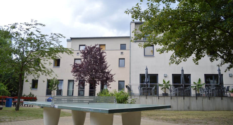Potsdam_aussen_1.jpg, &copy; DJH Potsdam
