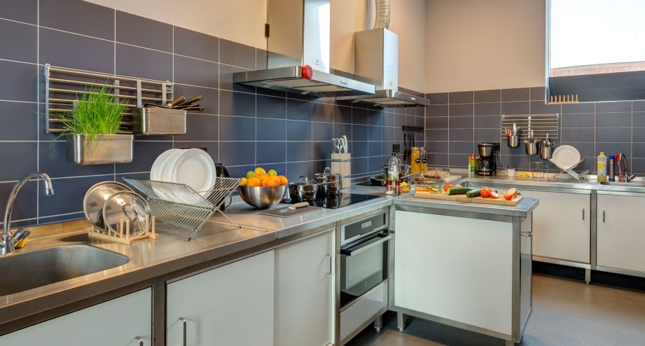 G&auml;stek&uuml;che_Meininger Hotel Amsterdam Amstel, &copy; MEININGER Shared Services GmbH