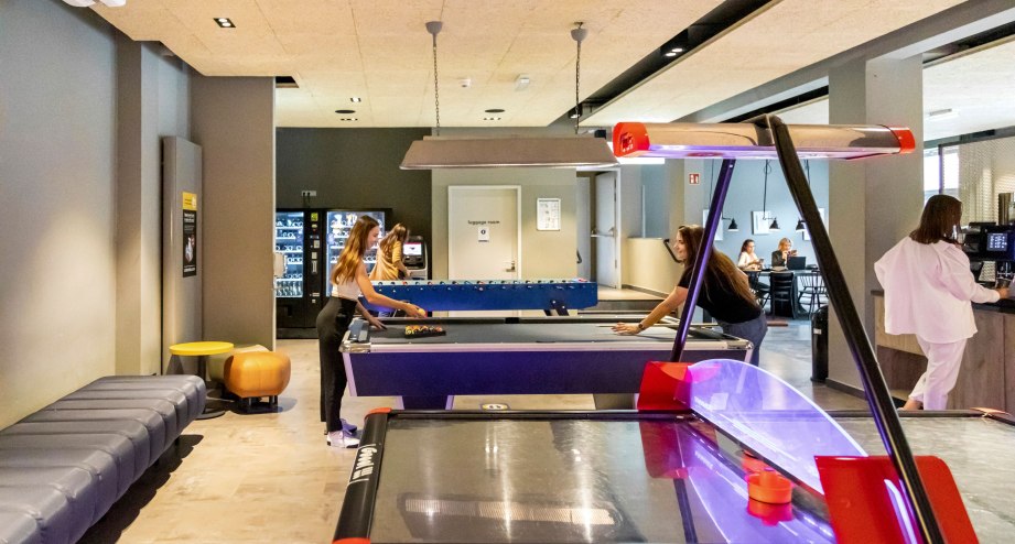 &copy; a&o hostels Marketing GmbH